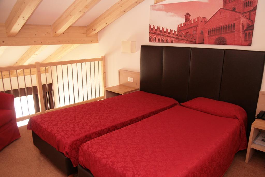 Готель Casa Vigolana Natural Garni Vigolo Vattaro Номер фото